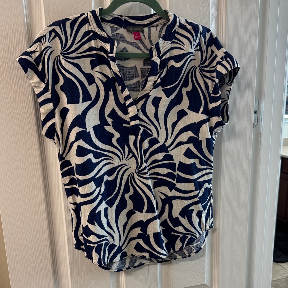 Vince Camuto Navy and White Patterned Blouse